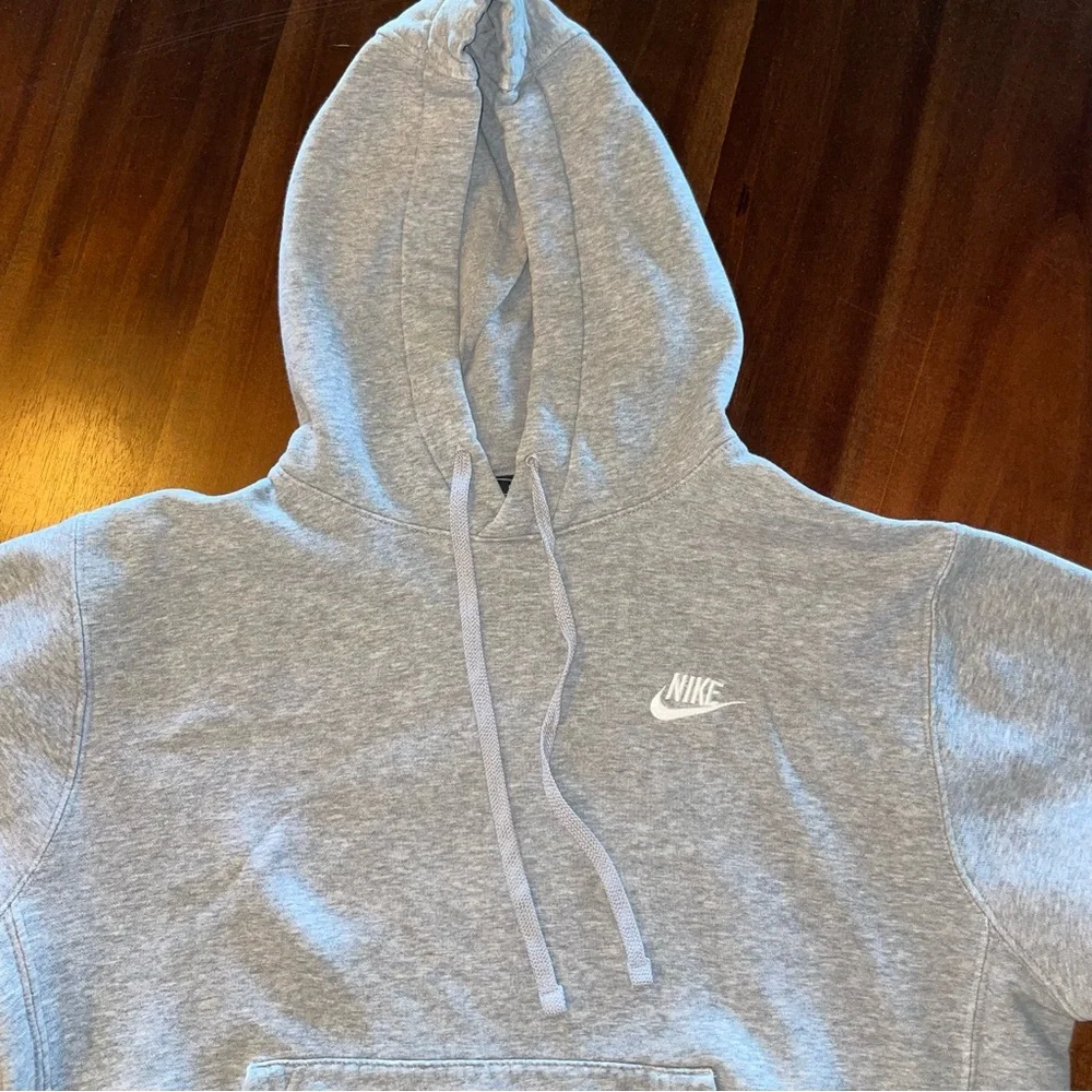 Vintage Nike Sweatshirt Hoodie! - Picture 3 of 16